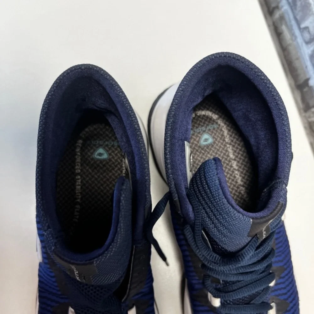 Nike‎